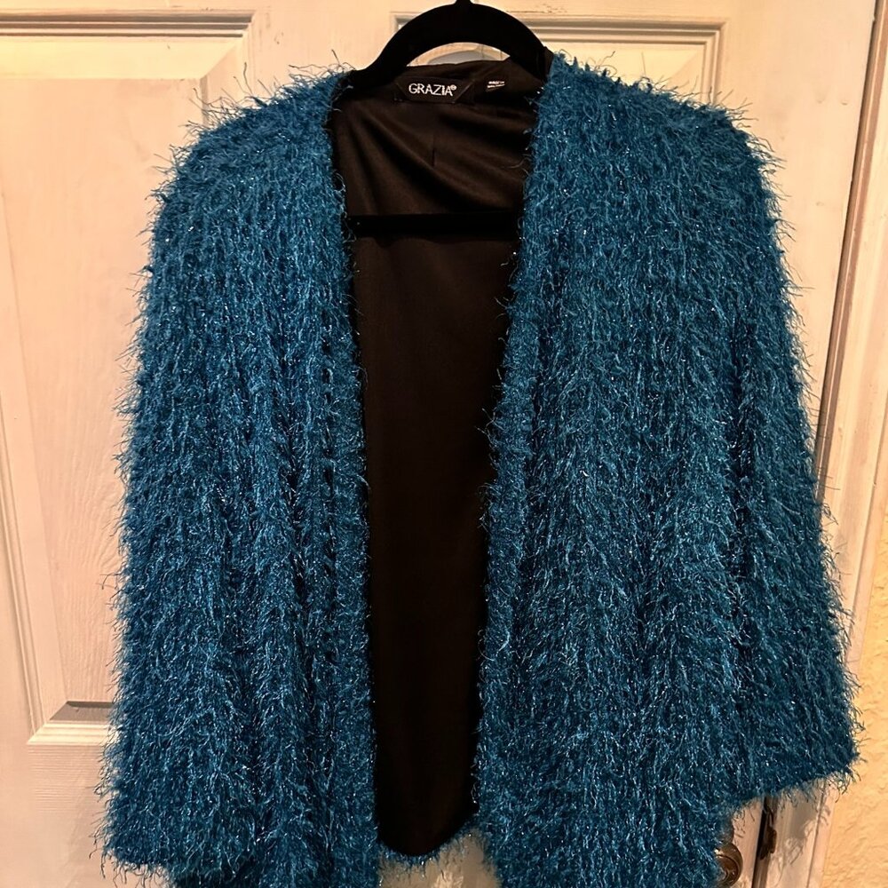 Simplybe Grazia Size 22 Teal Jacket/Sweater with sparkle shag/fur like Shell